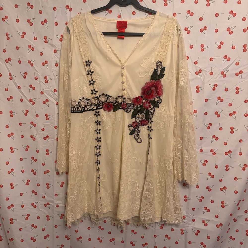 Elegant Cream Long Sleeve Dress with Floral Embroidery
